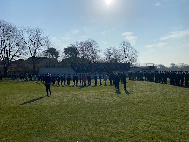 agsb_official's tweet photo. Perfect weather for our Whole School Photo this morning. All the students looked very smart and cooperated exceptionally well in what was a huge logistical exercise. Well done! #AgsbValues https://t.co/W3DbERGB3h