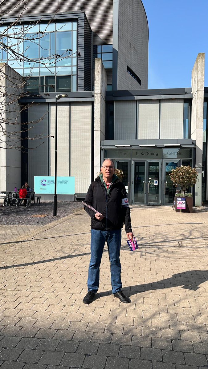 CambridgeUCU's tweet image. For our final day of #UCUstrike picketing this week we are down at @Cambridge_Uni biomedical campus outside the Cancer Research Cambridge Institute. Come and join us until 12.30!