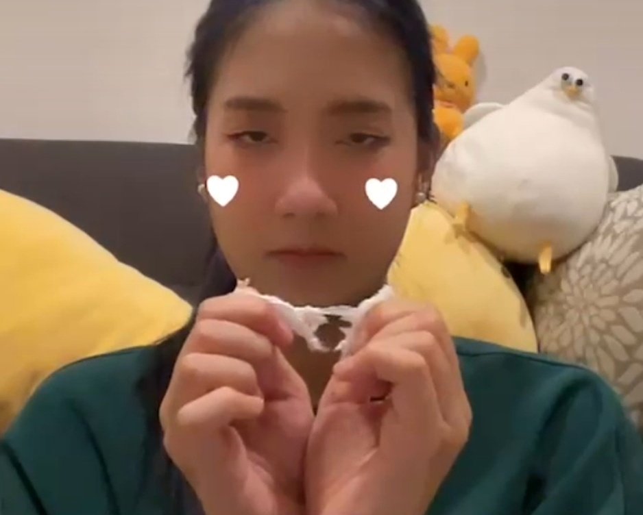 khanomxRS's tweet photo. โจ : เหนื่อยไหมคะ
ทิยา: เหนื่อยไหมคนดีมีพี่เป็นแฟน

#Jorin4EVE #Mind4 https://t.co/oKuw46PK9f
