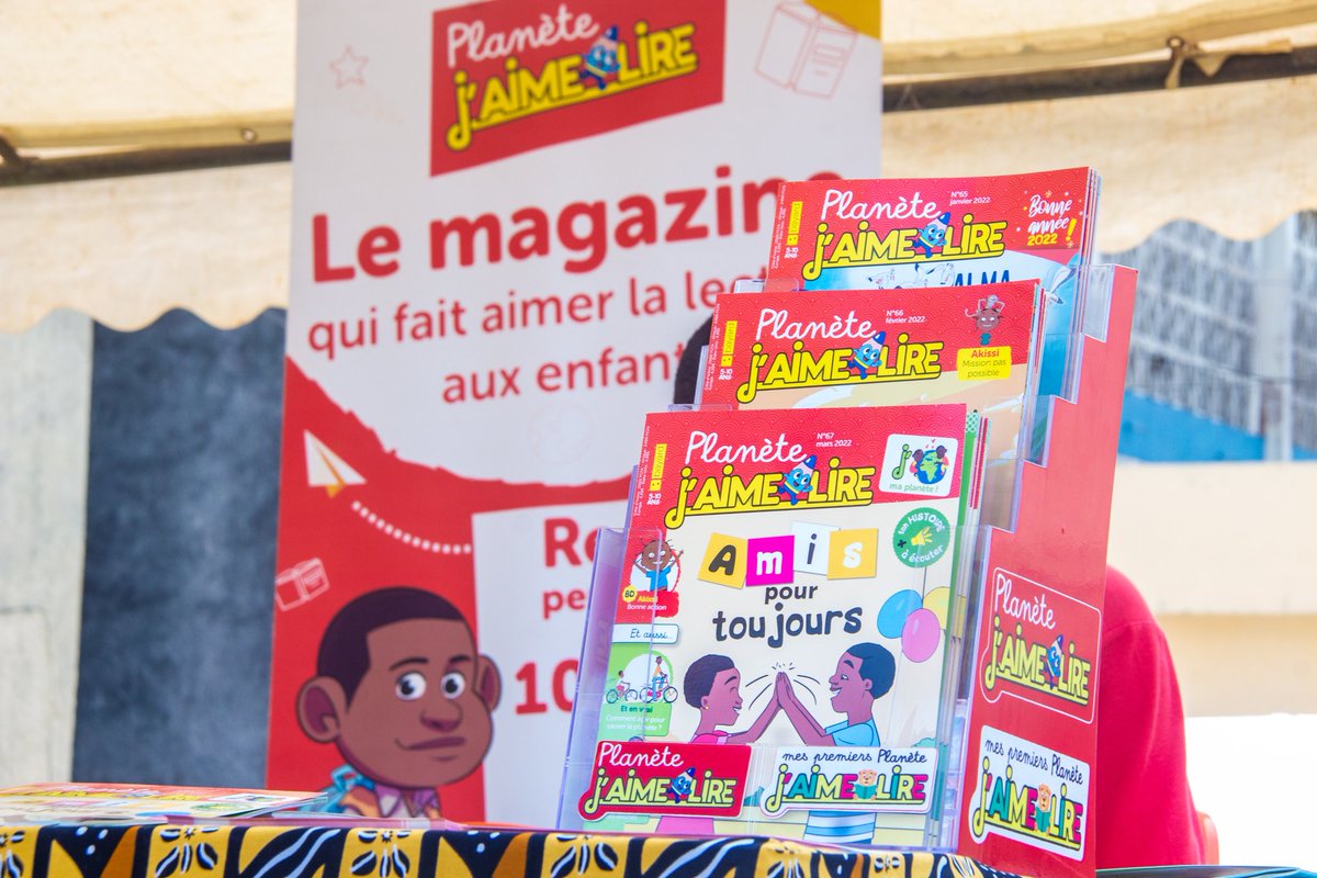 Salon Du #Livre De Cocody, jour ✌🏽
Nous y sommes avec Librairie de France Groupe , <a href="/Amnesty_CI/">Amnesty International Côte d'Ivoire</a> , Planète Mag et bien d'autres ☺️
Notre programme : 
👉🏽 Conte avec Oumarou Sankofa dit «Phroto»
👉🏽 Concours de lecture 📖
Rejoignez-nous !