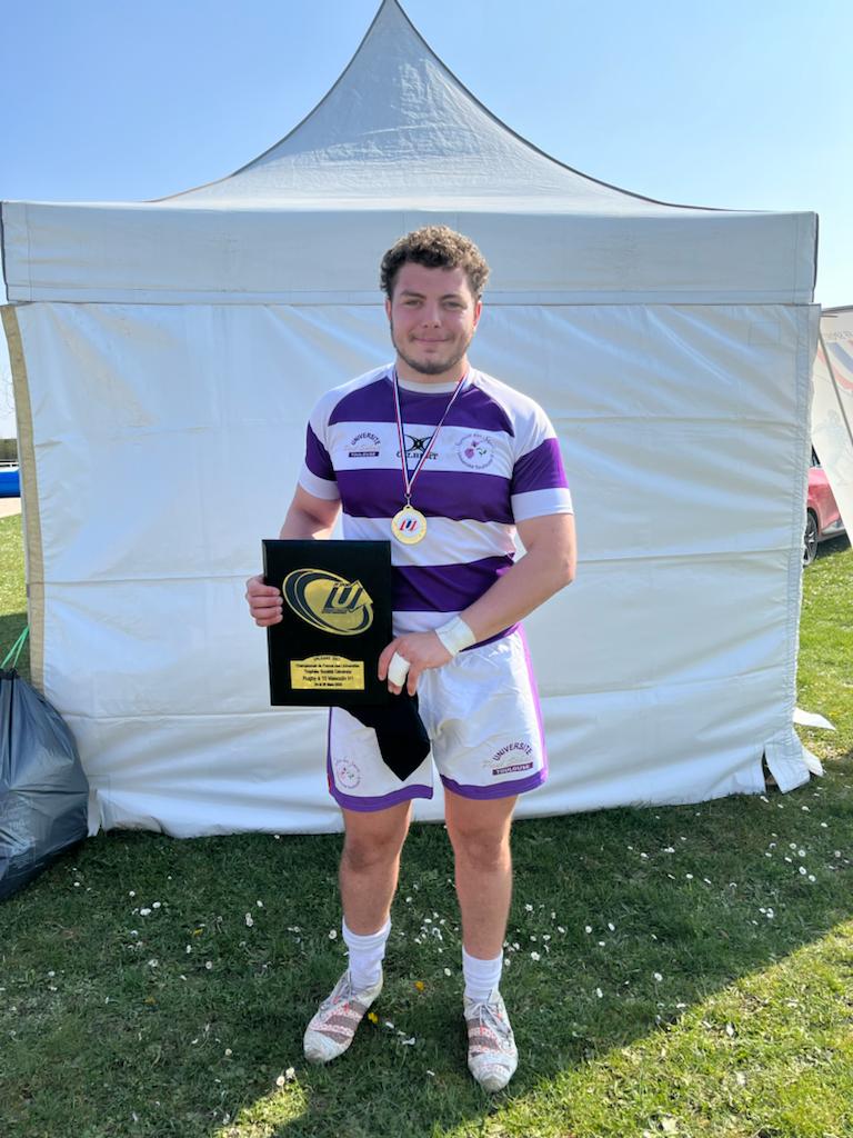AgenceProgby's tweet photo. Evan Surena, espoir à @UsmSapiacRugby est devenu champion de France Universitaire avec l'Université Paul Sabatier de Toulouse 🥳👏

Belle ! https://t.co/uknp8q3ctl