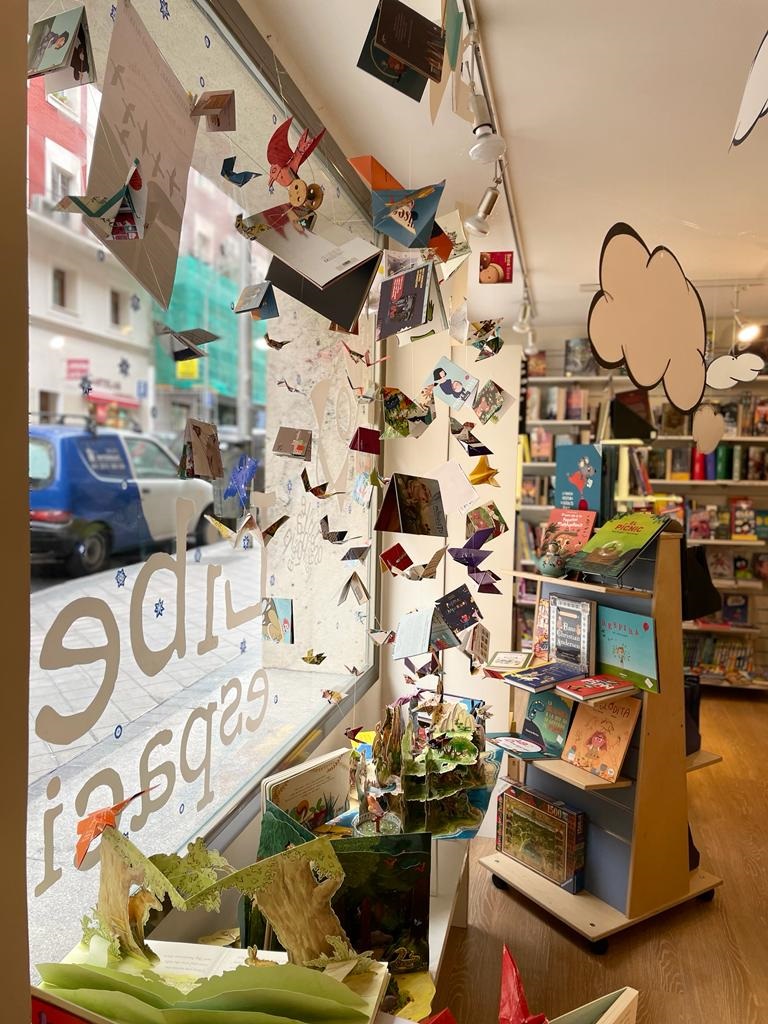 Liberespacio tweet media