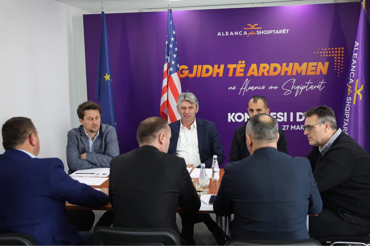 ZiadinSela's tweet photo. Grateful to @LumirAbdixhiku and @LDKzyrtare for their support ahead of the second Congress of @AleancaSh. Today, I had the pleasure to host a team of LDK lawyers led by @ArmendZemaj and @ShkembManaj to discuss the harmonisation of @AleancaSh statute with those or @EPP members. https://t.co/AkG5eyVXwl