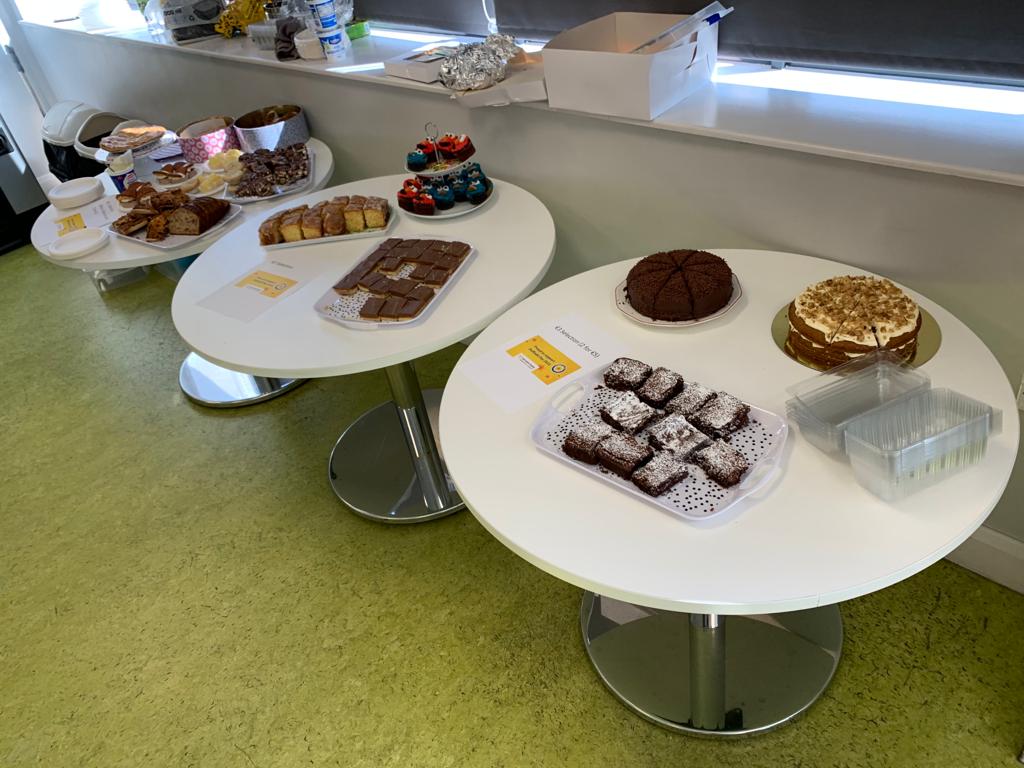 Dixon International (@dixontransport) on Twitter photo Thanks to all of the bakers and contributors so far at our cake sale in aid of <a href="/IrishCancerSoc/">Irish Cancer Society</a>
#daffodilday Thanks to all of the bakers and contributors so far at our cake sale in aid of <a href="/IrishCancerSoc/">Irish Cancer Society</a>
#daffodilday