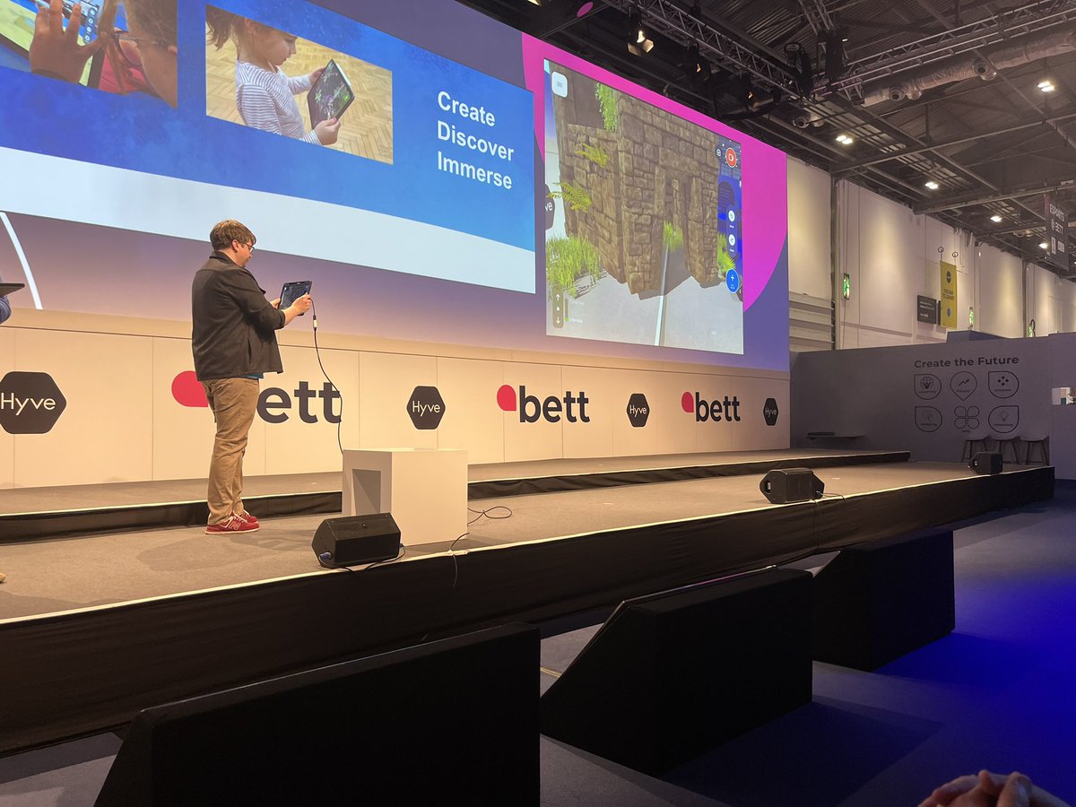 creelmar's tweet photo. The dynamic Birchinall duo is the best #Bett2022 imo. Here demoing the new @DiscoveryEd Sandbox AR app that brings Augmented Reality to the classroom in a simple and student friendly form. https://t.co/5EhPLXyggu