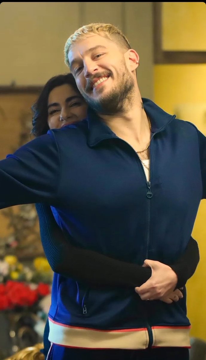 Uraz Kaygılaroglu&amp; Nesrin Cavadzade set arkası💥
#BahKar #UrazKaygılaroğlu #NesrinCavadzade