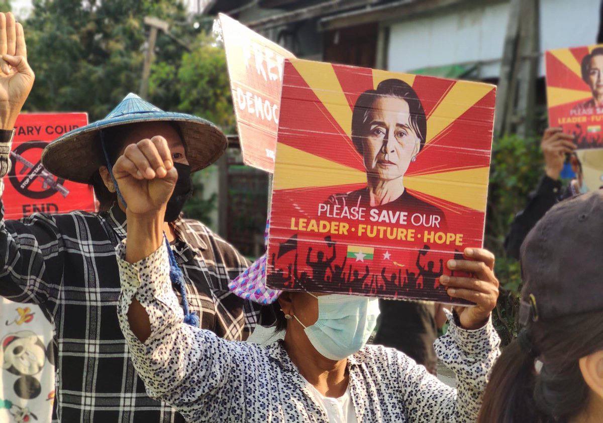ABirdG_twt's tweet photo. The major strike from #Kale Tsp, #Sagaing, successfully staged its 411th day of opposition to the #MilitaryDictatorship. #US_SanctionMOGE  #GenocidalMilitary  #2022Mar25Coup  #WhatsHappeningInMyanmar https://t.co/iOaaabGzJV