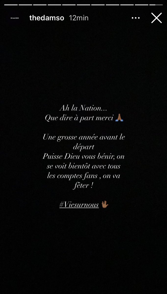 ThisIsDamso's tweet image. Le message de Damso dans sa dernière storie. 

« Une grosse année avant le départ » 🖖🏿
