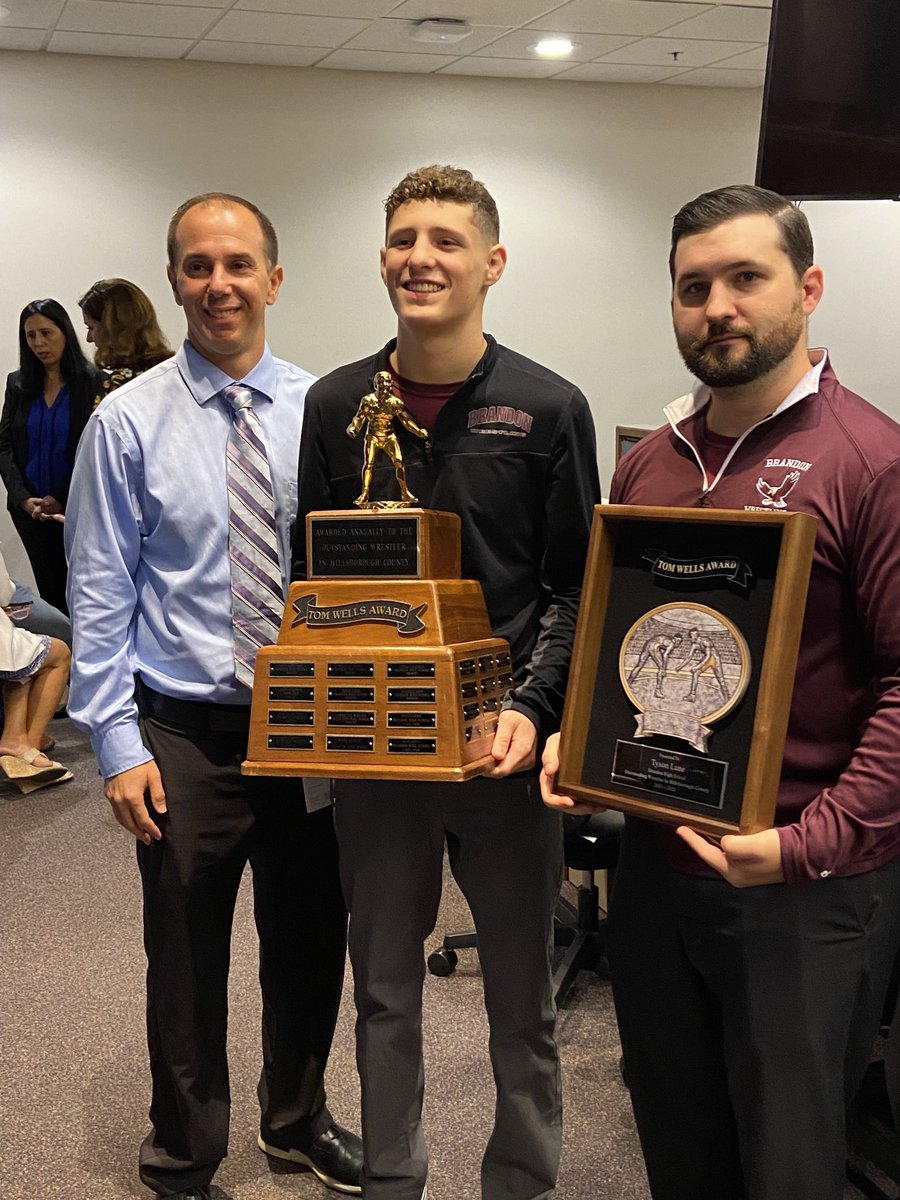 CoachRussCozart's tweet photo. Congratulations to 2022 Hillsborough County Wrestler of the Year Brandon HS 2X State Champion Tyson Lane with AD Ron Buffano and Hillsborough County Wrestling Championship Team Coach Joe Cozart 👍 https://t.co/QnZkhut2Zk