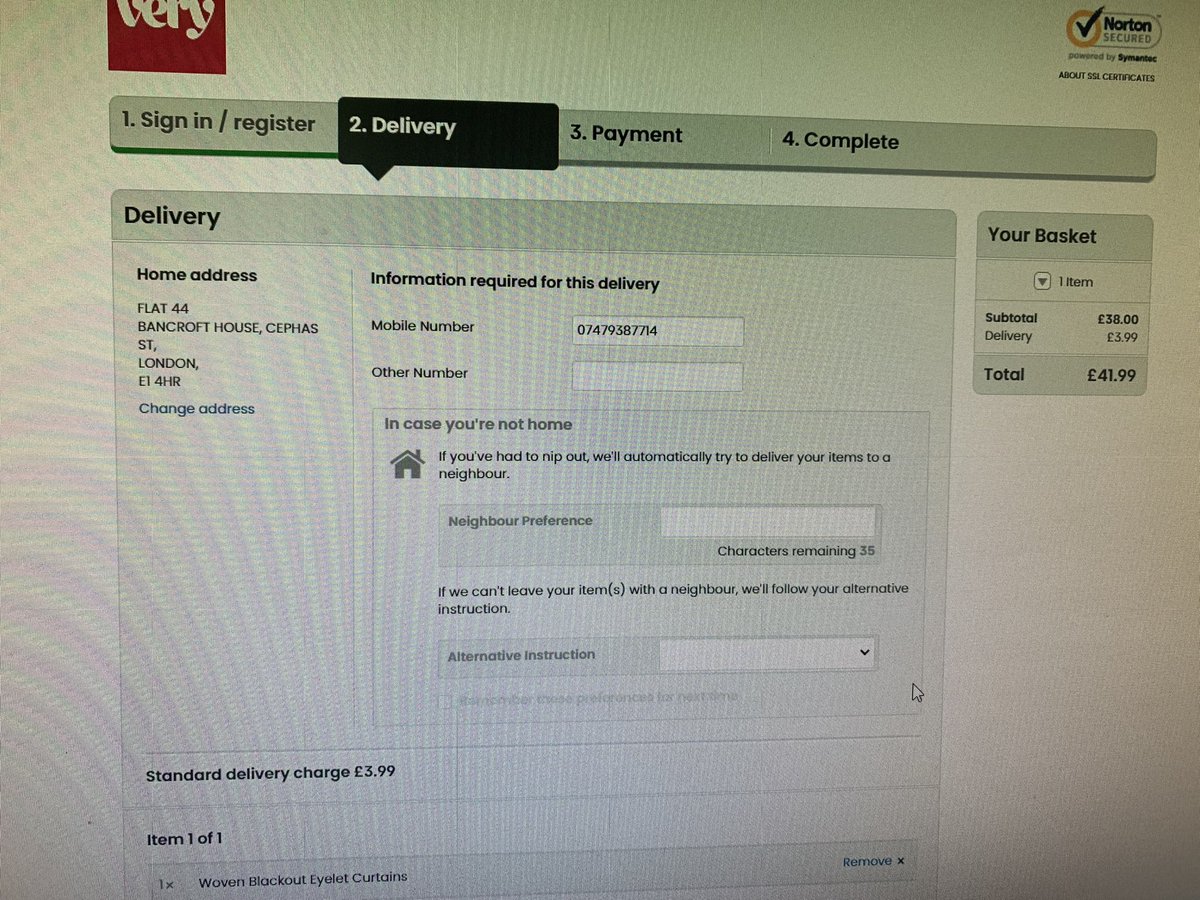 's tweet image. @verynetwork shows #fakefree click and collect on the product, but then for check out, it says #onlyhome delivery for £3.99 with incorrect i formation on the site. Called #CustomerService and they said the same. How can a website show #falseinfo like that?