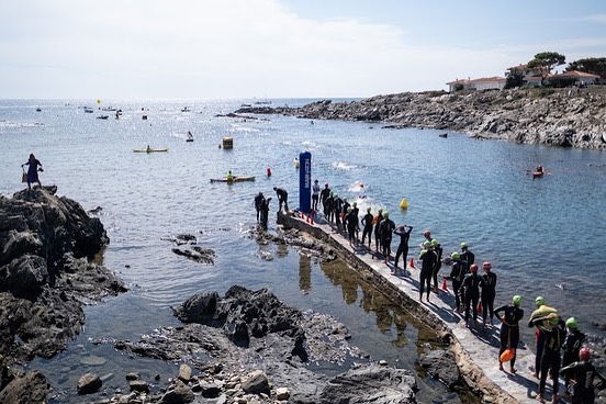 Marnaton's tweet photo. La respuesta es sí.
A parte de disfrutar del Cap de Creus, en la MARNATON @eDreams #Cadaqués by #Nescafé volverá a haber concierto.
Y no, no solo os daremos Nescafé.
#marnaton #swimandfun #swim https://t.co/yClQS7vZsQ