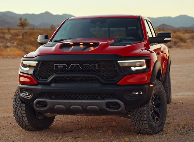 ThunderChrysler's tweet photo. The devil wears 35-inch tires! 😈 #Ram https://t.co/vcFkNt3Nm3