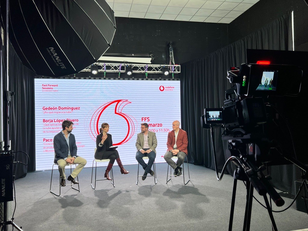 Ayer aprendimos las ventajas de migrar a la Nube gracias a la formación online de #VodafoneFFS. Un proyecto que busca ayudar a pymes y autónomos en su transformación digital.