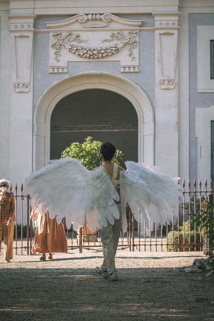 UffiziGalleries's tweet photo. Dal teatro del #GiardinodiBoboli, lo spettacolo #TraSelvaeStelle approda sui nostri canali social. 
Un racconto in pillole video, per incontrare da vicino i personaggi della #DivinaCommedia
#Dantedì2022
👉🏻https://t.co/aBLjwGB7FF https://t.co/zLmTz5KCsA