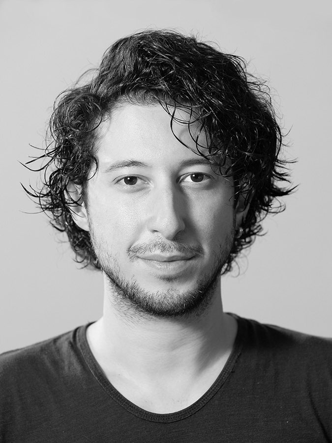 Emrecan Tanis is a Turkish choreographer based in Finland and a dancer @oopperabaletti. His creations have been premiered also in 🇩🇪. He is collaborating with Timo and Tatu on their research about light triggered drug release. #ArtMeetsScienceHelsinki <a href="/LifeSciHelsinki/">Life Sciences University of Helsinki</a> #ballet