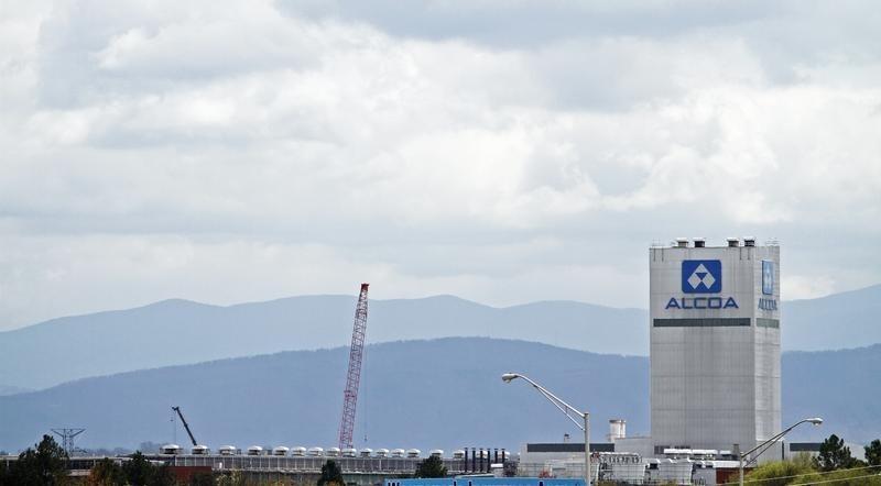 AnalystWire's tweet photo. Alcoa $AA PT Raised to 'Street High' $115 at Goldman Sachs, Keeps Top Rating https://t.co/vZlotUD1jH https://t.co/piRHs4MwCH
