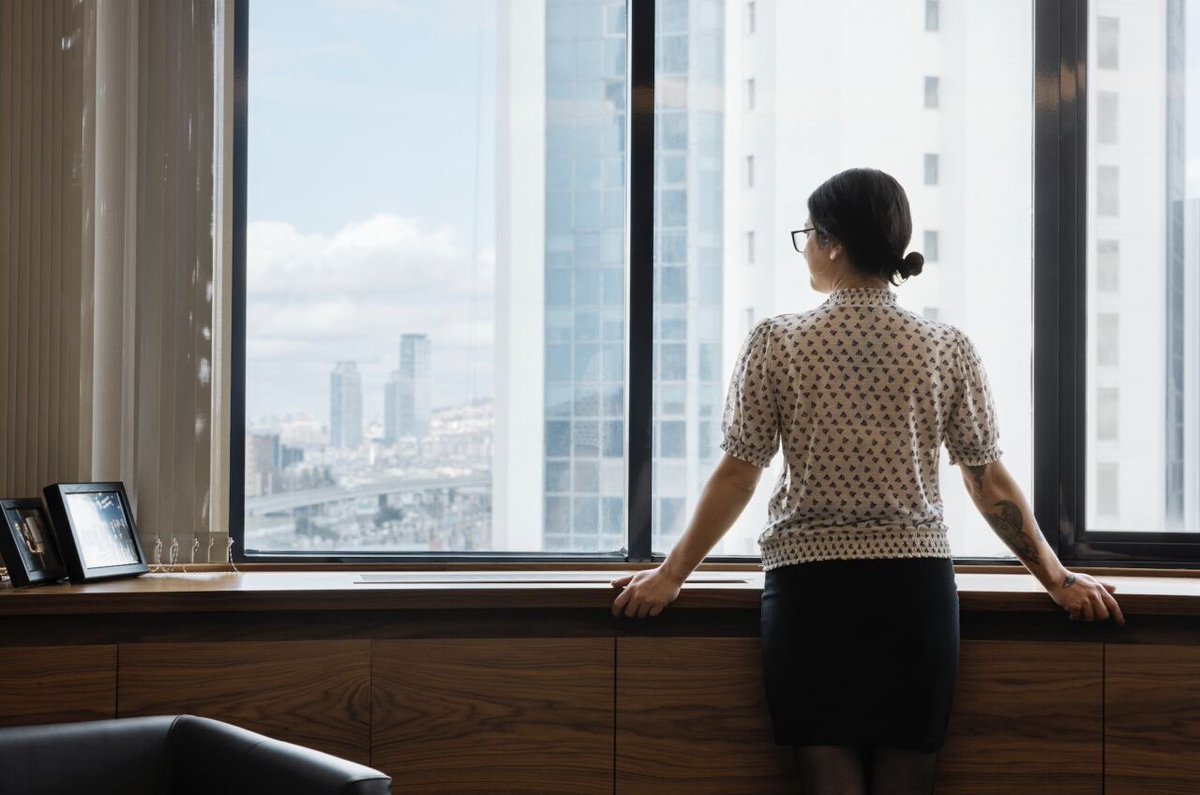 "2021 was another calendar year full of significant events. While we celebrated 160 years in business, COVID-19 continued to be a major influence. Despite several challenges, we also saw a solid uptick in global shipping activities.» 2021 annual report: lnkd.in/dmn7ucAv