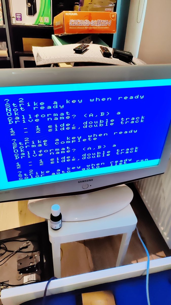 NightstalkerMSX's tweet photo. See you tomorrow! Tot morgen! ใพใใใใใ Hasta manana #fd46 #msx #retrogaming https://t.co/FXDKXYxp9t