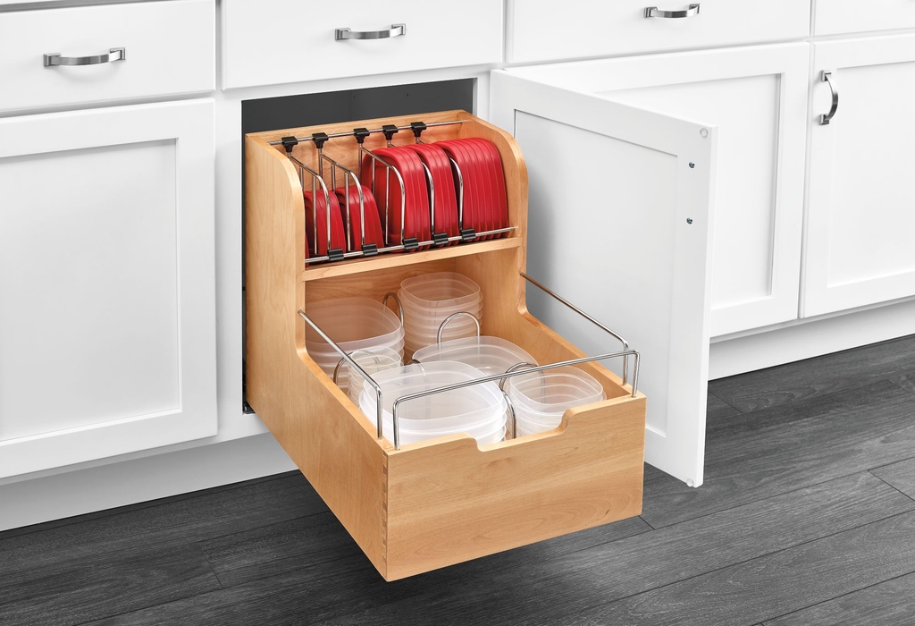 REVASHELF's tweet photo. If your food storage containers drive you crazy, you are not alone! Restore some order to the various sized containers and lids with the Food Storage Container Organizer.
#revashelf #foodstorage #foodstoragecontainer #declutter #storage #organization #cabinetaccessories https://t.co/S7ANS3Fqsl