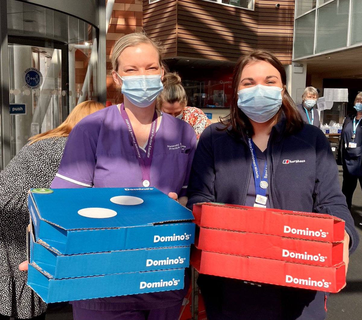 LisaWardComms's tweet photo. We have kicked off ‘pizza week’ today to say thank you to teams across @QAHospitalNews who are all working incredibly hard to care for our patients. Thanks to @Dominos_UK across Portsmouth for your support! https://t.co/PNSHurjhui