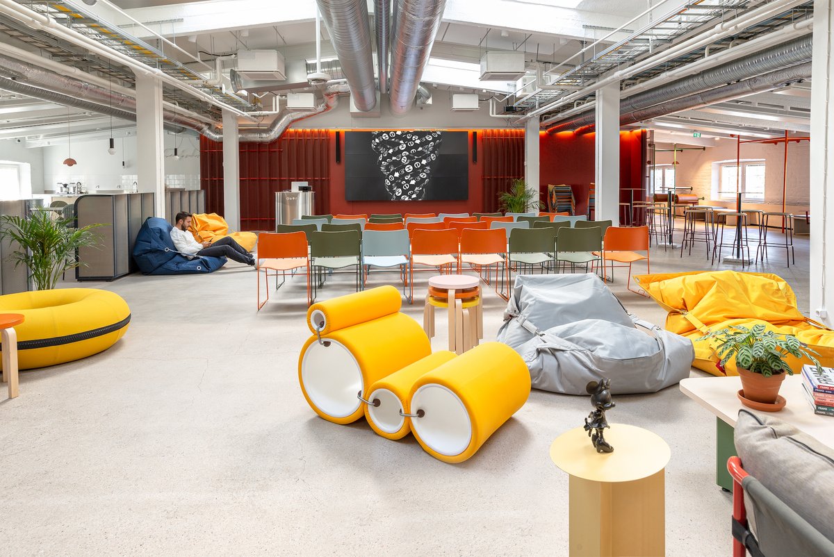 Kuudes – a Nordic strategy and brand design agency tweet media