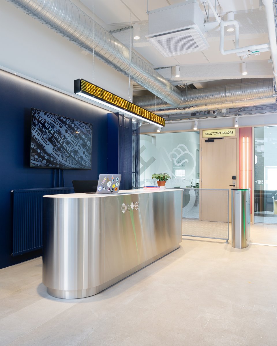 Kuudes – a Nordic strategy and brand design agency tweet media