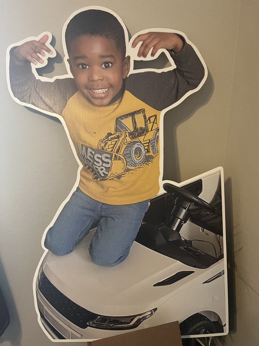 peechiemeechie's tweet photo. Three year old drowns during a unknown event in foster-care and two unknown agencies blocks his story. Cover up or Not? Does my vote count? @SpeakerPelosi @JoeBiden @AP @BernieSanders @NBCNews @BBCBreaking @iamcardib @CNN @DonLemonTonight @donlemon @HouseDemocrats @SenSchumer https://t.co/WWc6cQiPz5