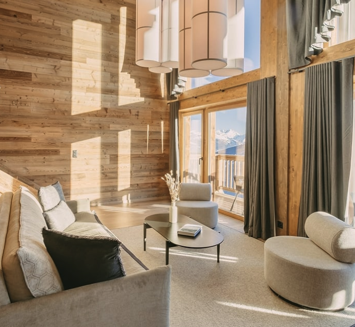 STCorpComm's tweet photo. Noch etwas #SchweizerWinter - im neuen #EringerHotel #4Vallées @valaiswallis https://t.co/RtHkAefX32 #IneedSwitzerland ❄️🇨🇭#Hotel https://t.co/mAIsnNJKhX