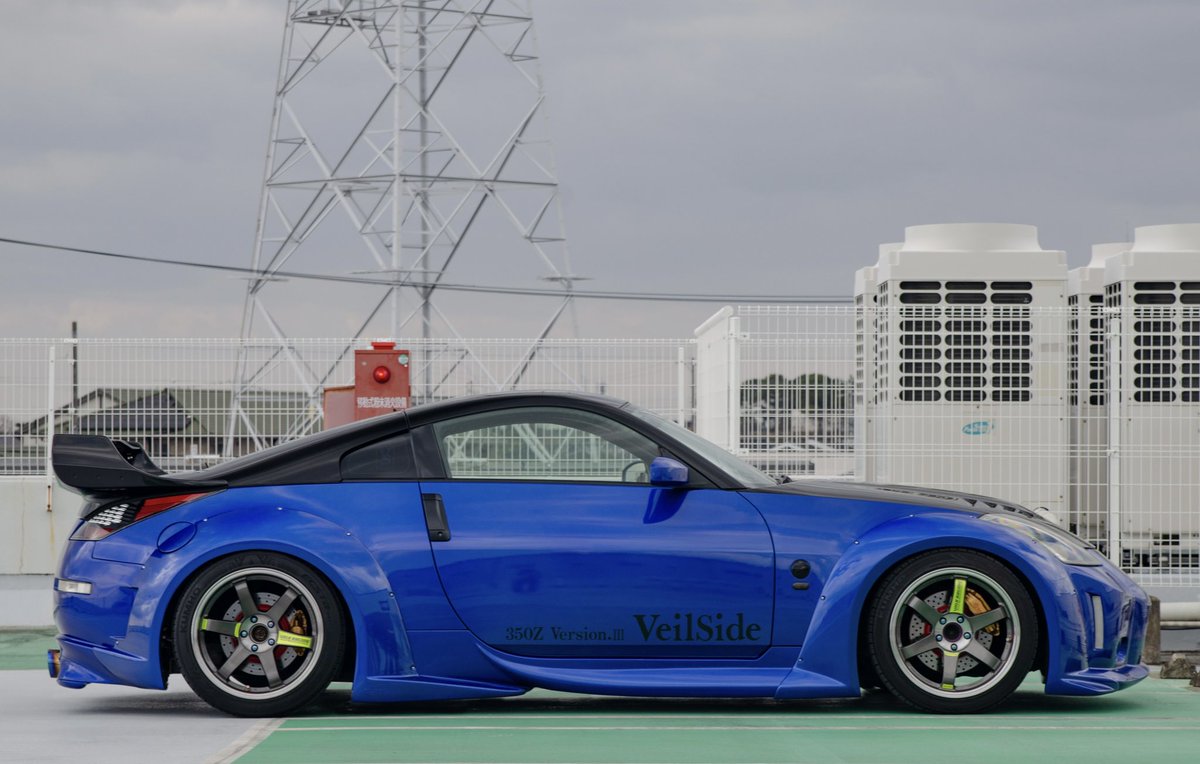 #サイドショットを晒すとRTが来るらしい