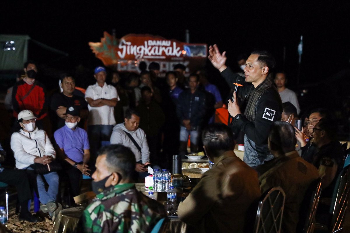 Overlanding Indonesia tweet media