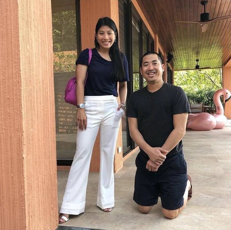 royalist_market's tweet image. ใช้สิทธิเพื่อนสนิท #หญิงลำบาก เมาแล้วขับแต่ไม่ต้องตรวจแอลกอฮอล์