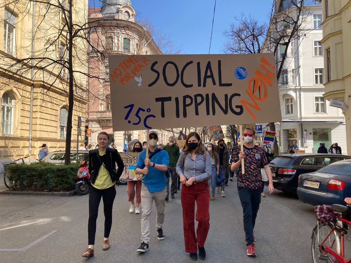 <a href="/wegenercenter/">Wegener Center for Climate and Global Change</a> <a href="/FFFGraz/">FridaysForFutureGraz</a> And here with our poster 😋