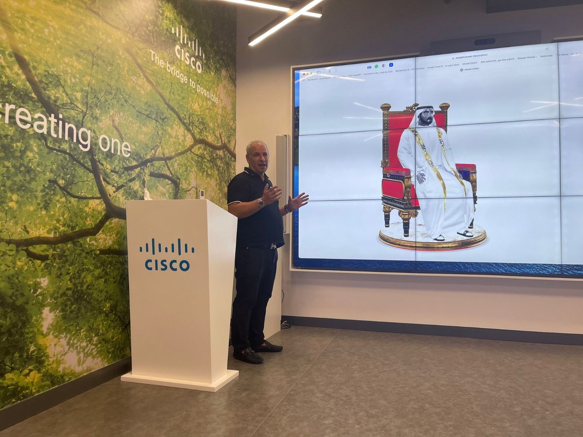 SochessNft's tweet photo. Sochess is proud to announce our First 3D CHESS NFT of LEwis's Tribute at Expo Dubai 2020 in CISCO Buidiing
#NFT #DubaiExpo2020 #sochess https://t.co/j8QzUg6NLT