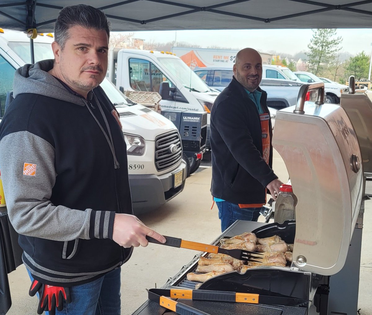 John Roberson (@johnroberson36) on Twitter photo Getting ready to chow down, the Hill style!! SM and OPS chef-fin it up!! Taking care of the associates celebrating success sharing!! <a href="/wilkie_cindy/">Cindy Wilkie</a> <a href="/joeydel947/">joey DelGaudio</a> <a href="/cicco87/">John Cicco</a> @keyskat35 Getting ready to chow down, the Hill style!! SM and OPS chef-fin it up!! Taking care of the associates celebrating success sharing!! <a href="/wilkie_cindy/">Cindy Wilkie</a> <a href="/joeydel947/">joey DelGaudio</a> <a href="/cicco87/">John Cicco</a> @keyskat35