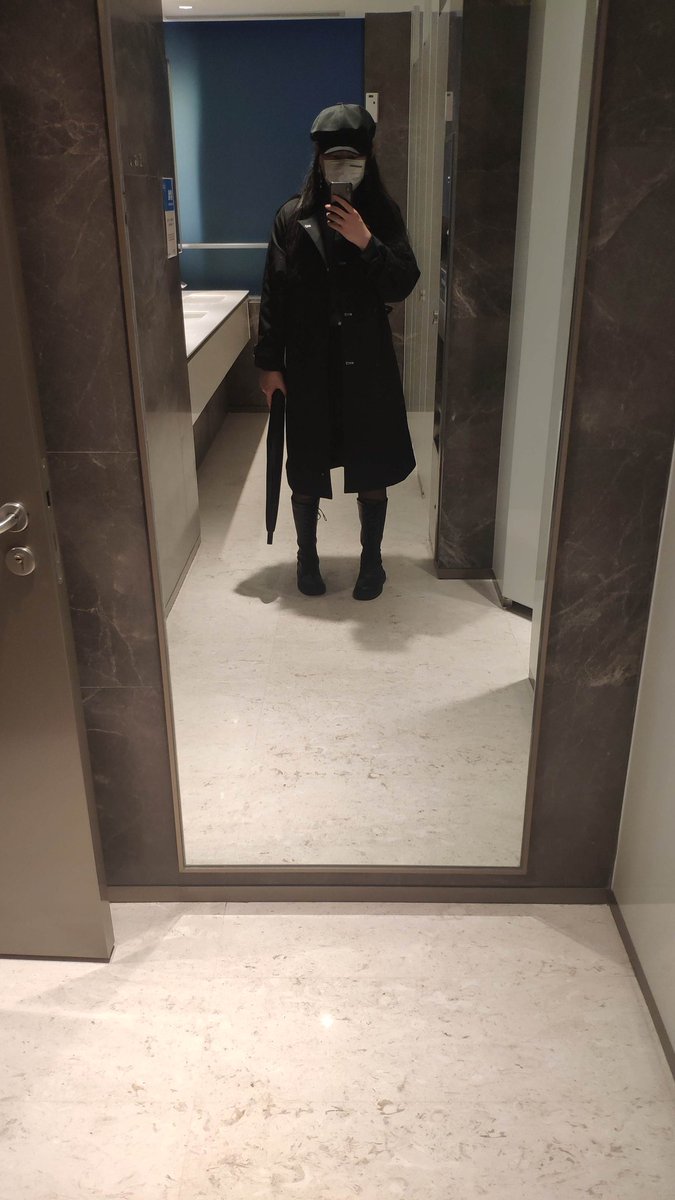 cdm996012580's tweet photo. 我是怎么把185拍成150的。。 https://t.co/NO78QIw2KL