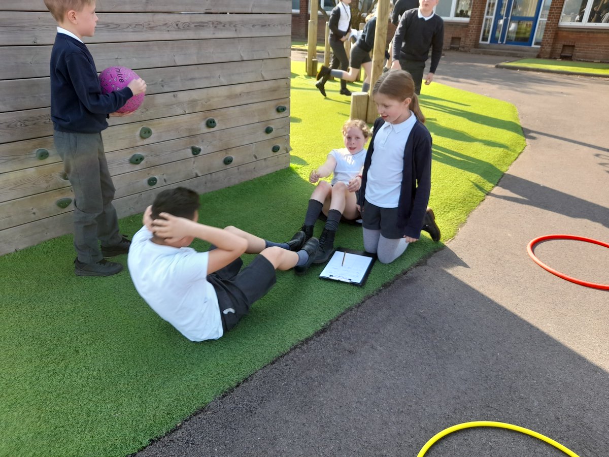 BPSHull's tweet image. As scientists, Year 5 created their very own outdoor gyms as part of #BritishScienceWeek2022. The children thought about how we can make sure we grow healthily by taking part in a range of exercises to benefit our minds and bodies. #BPSScience