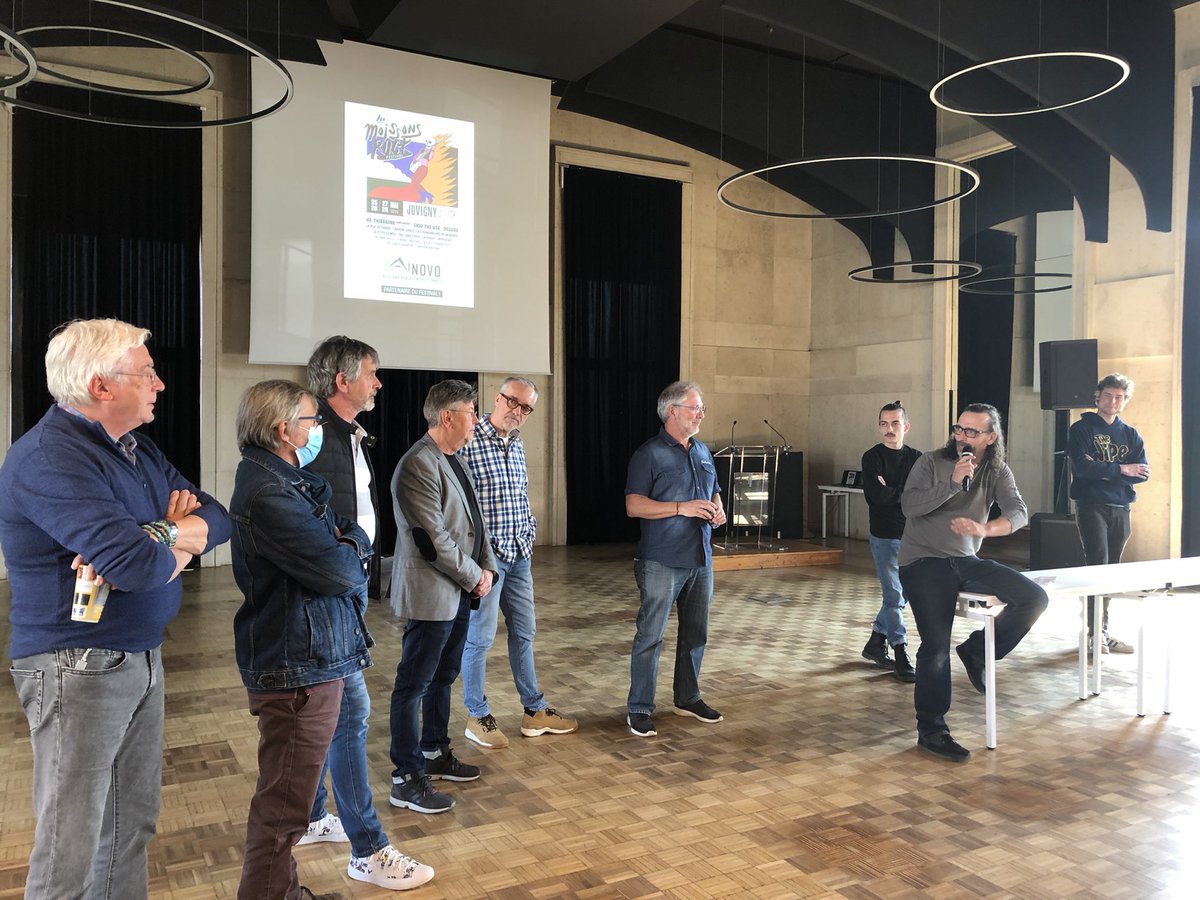 EmmanuelLagler's tweet photo. Un moment d’échanges très agréable ce midi entre partenaires et organisateurs des @MoissonsROCK51 2022👍
Un événement toujours très attendu sur notre territoire @DptMarne et qui aura lieu du 25 au 28 mai 2022 à #Juvigny
@ChalonsAgglo https://t.co/X5XN6rnCXP