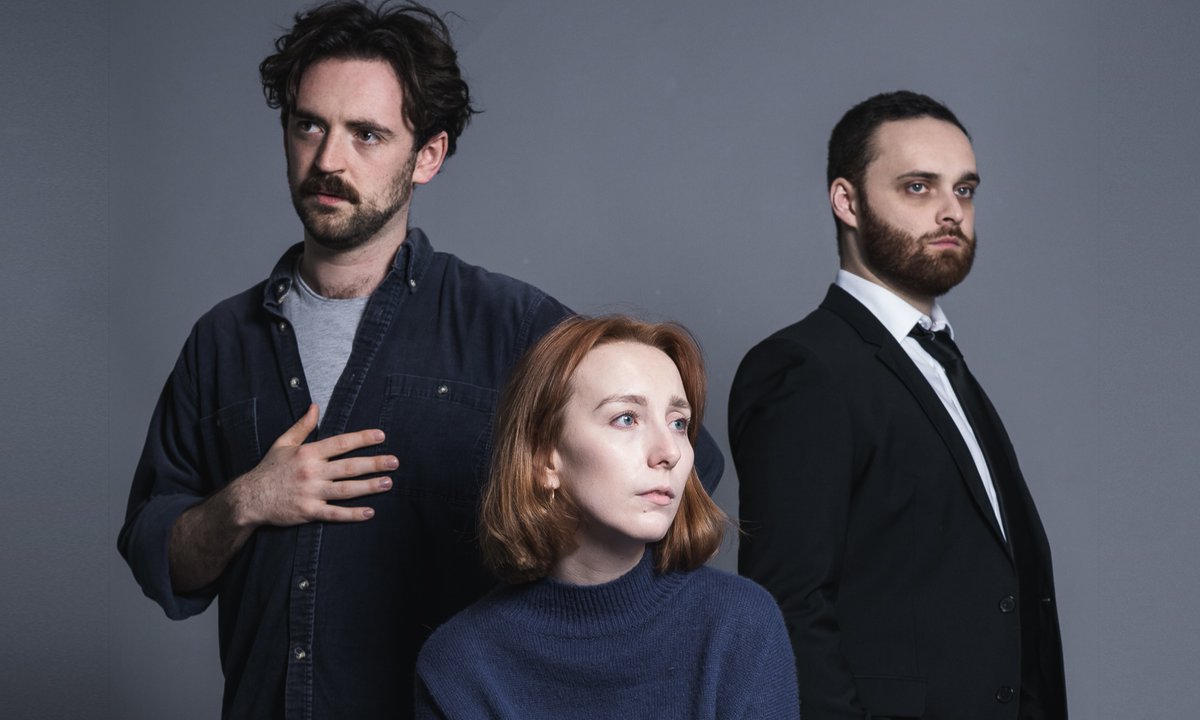 londontheatrereviews tweet media