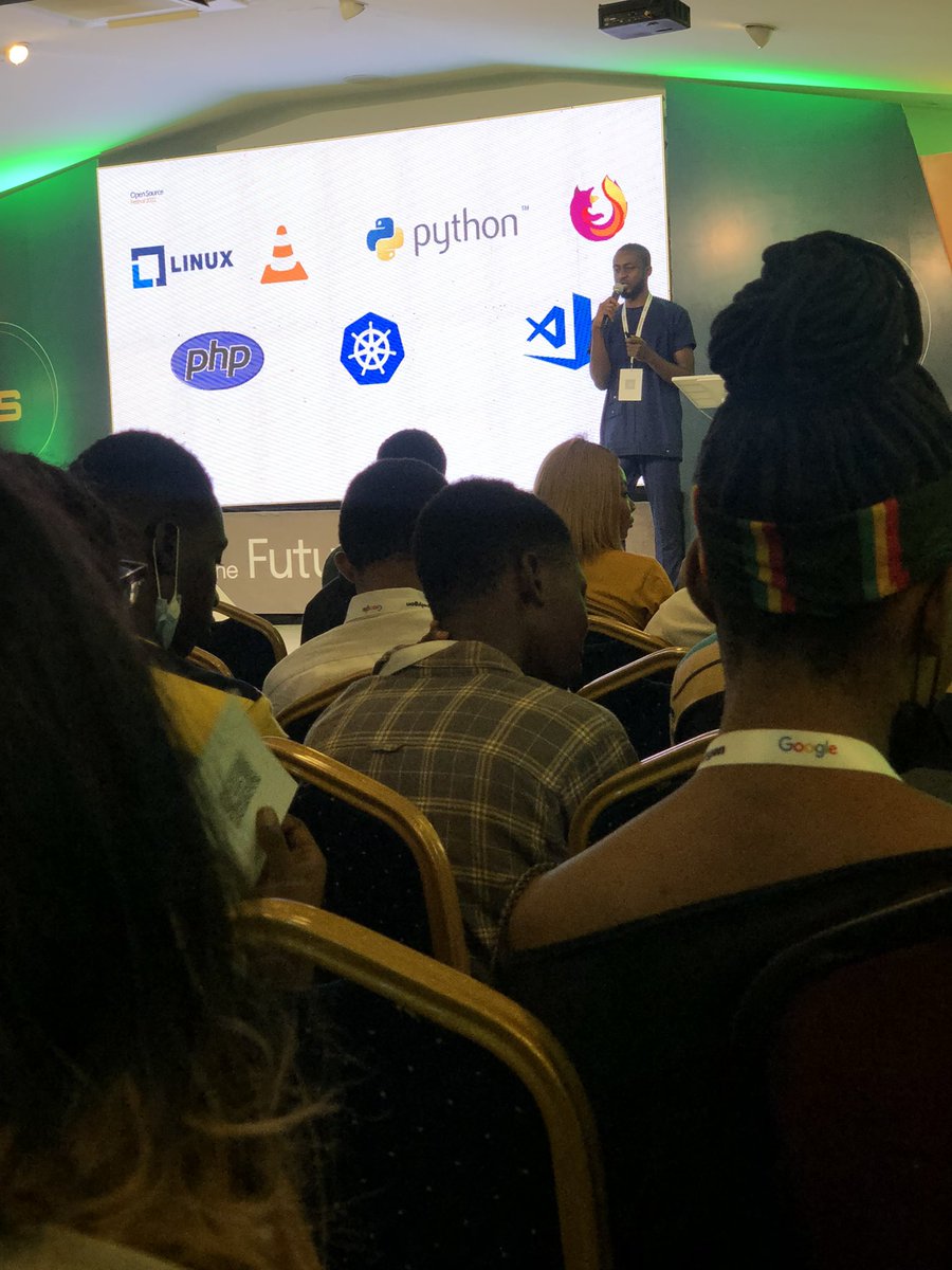 oluwabamikemi's tweet image. &quot;Imagine a world without #opensource&quot; By @ayodejidev 🔥🔥🔥

@oscafrica #OSCAFest2022