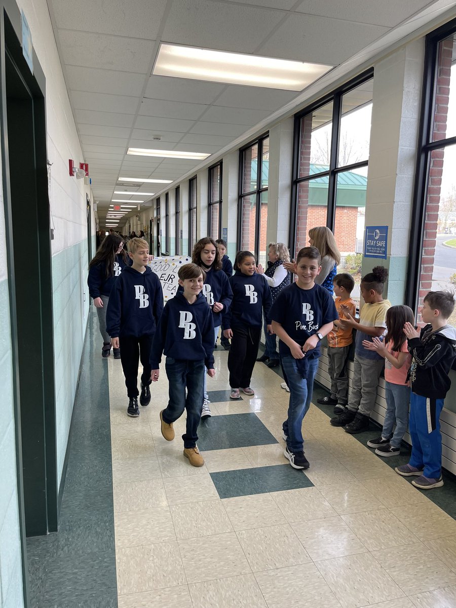 ejrussell2's tweet photo. EJR’s OOTM Team is off to Syracuse for States!  Good Luck !!🍀 You got this!! #EJRShiningStars https://t.co/0VR311kLoo