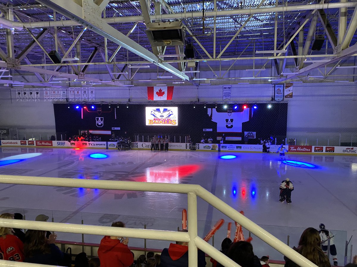 Checked out the Usports Women’s Hockey Championship this afternoon between Saskatchewan and Brock at <a href="/BellAliantCntr/">Bell Aliant Centre</a>.  Hockey fans are in for a great weekend of hockey. Lots of hockey fans here from across the country. Looking forward to seeing the Panthers on the ice tonight.