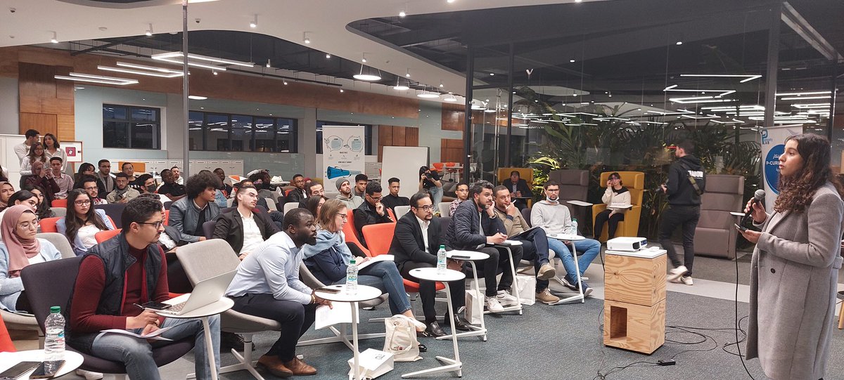 P-Curiosity Lab tweet media