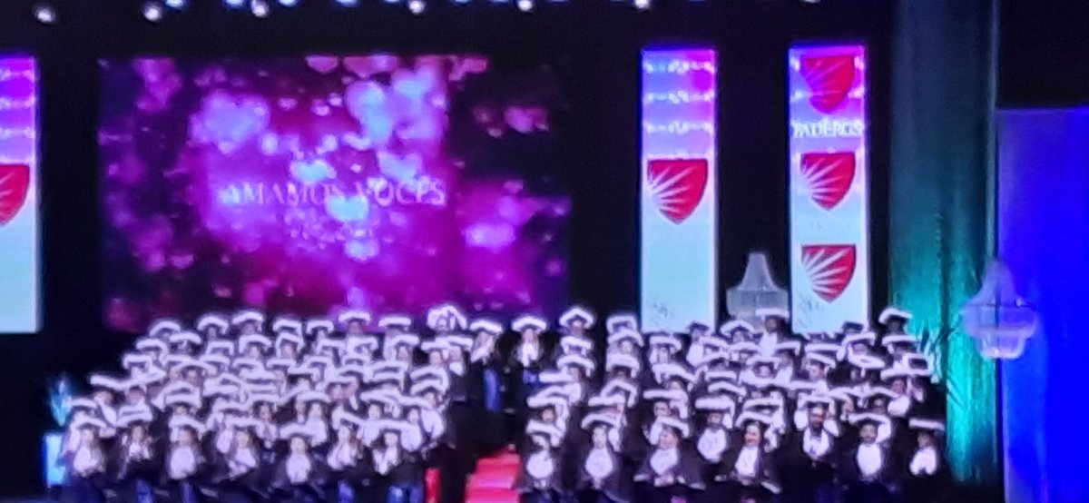 mchapper09's tweet image. Parabéns, Rafael Rodrigues Pereira pelo esforço e dedicação! Que tua caminhada que inicia hoje, seja trilhada com muita luz e prosperidade! 😘