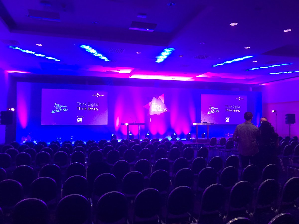 tjgamble5's tweet photo. Looking good @DigitalJersey #JerseyTechAwards sponsored by @C5Alliance https://t.co/r43KMrqfe6