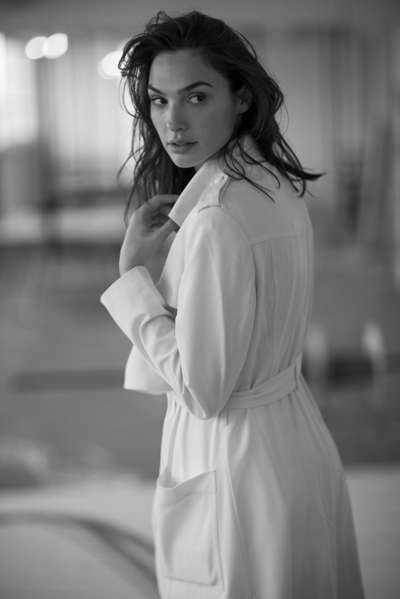 Ready for the weekend 🤍