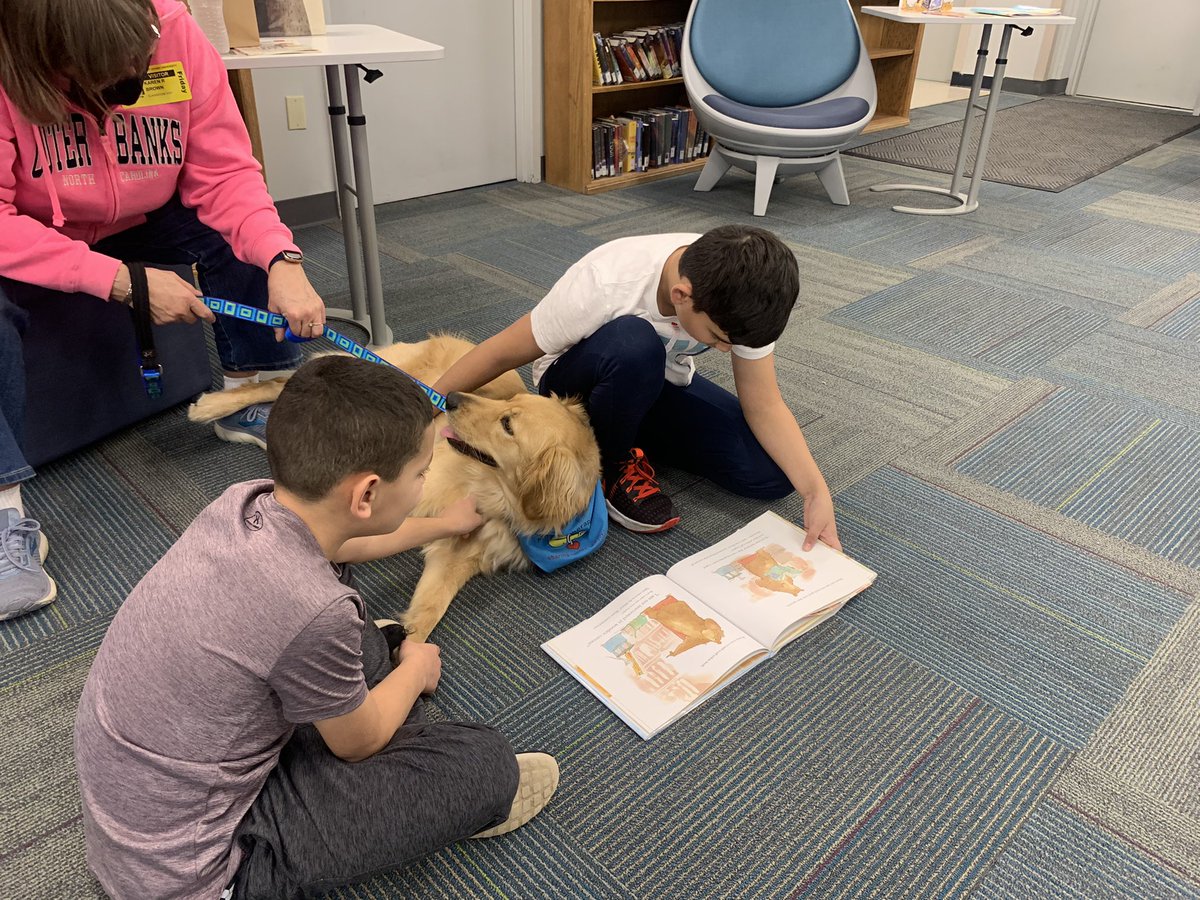 Elementary students had a wonderful wellness afternoon celebrating OTDA Heroes for Life planned by <a href="/MrsGHealthPE/">Sheila Gottschall</a> <a href="/BrookeSanty/">Brooke Santy</a> Thank you <a href="/LVTherapyDogs/">LV Therapy Dogs</a> for sharing your dogs with our students!@OTDAatIU13 <a href="/IglooVision/">Igloo Vision</a> #nicematters