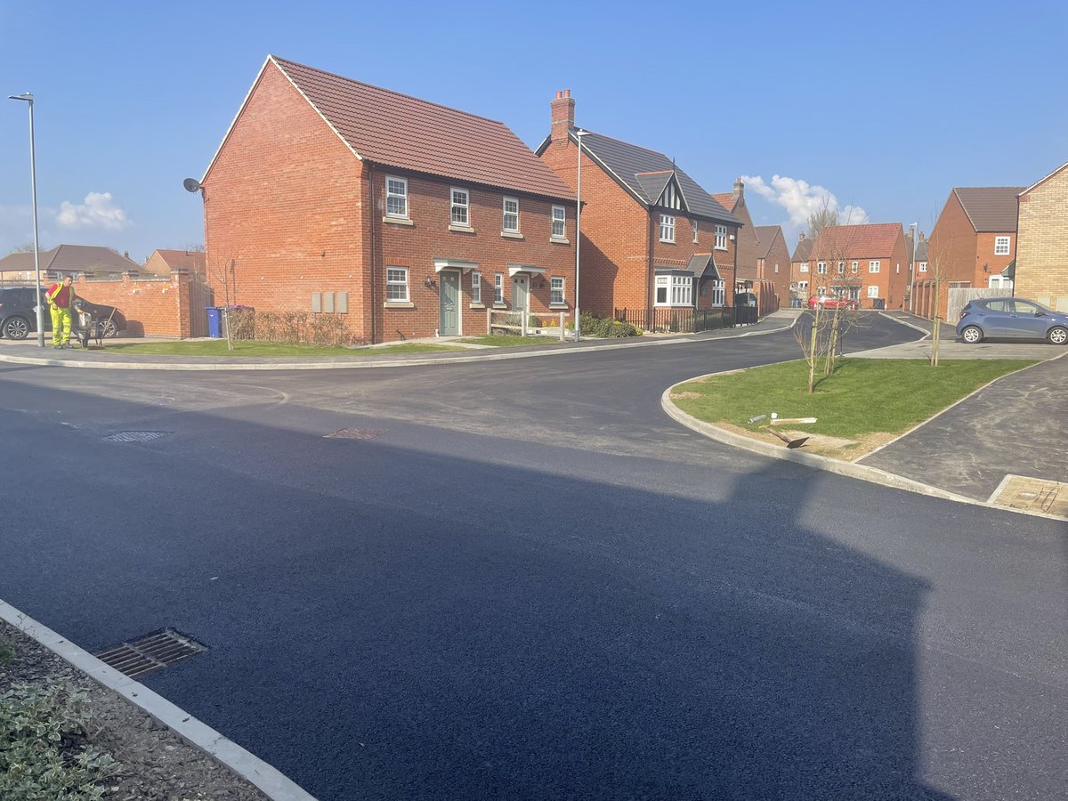 Hall Macadam Ltd tweet media