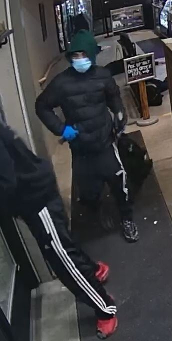 TammyWBZ's tweet image. Tacoma Police say these are the suspects they’re looking for in the deadly Tacoma pot shop shooting. Marshon Jones, 15 &amp;amp; Montrell Hatfield, 16. A judge put them on house arrest after a DIFFERENT Federal Way robbery &amp;amp; they escaped. Call 1.800.222.TIPS @komonews #komonews