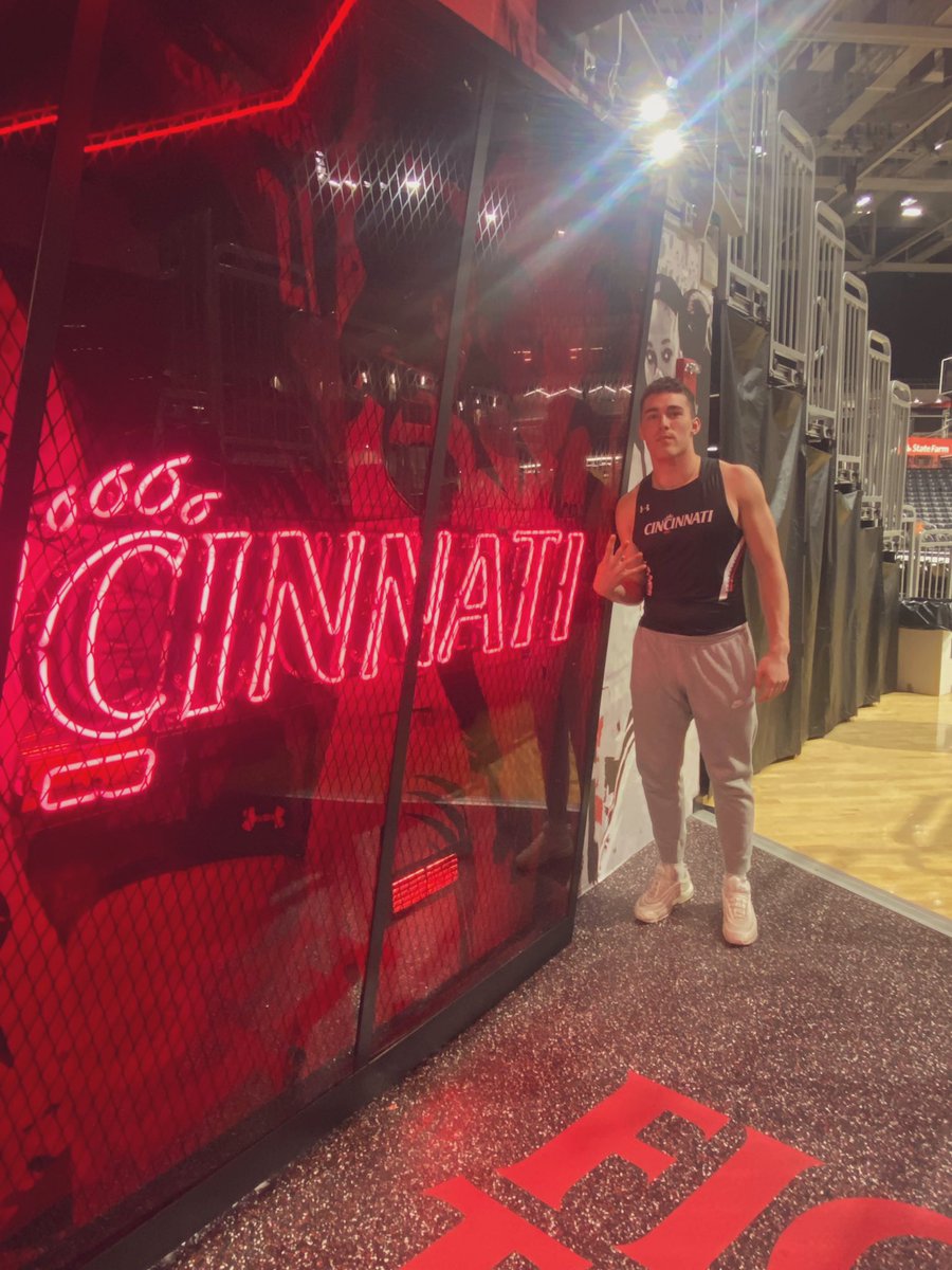 Cg_ljm8's tweet photo. thank you @GoBearcatsTFXC for the invite and the opportunity!! @MaagBen https://t.co/IcsaWNK3ht