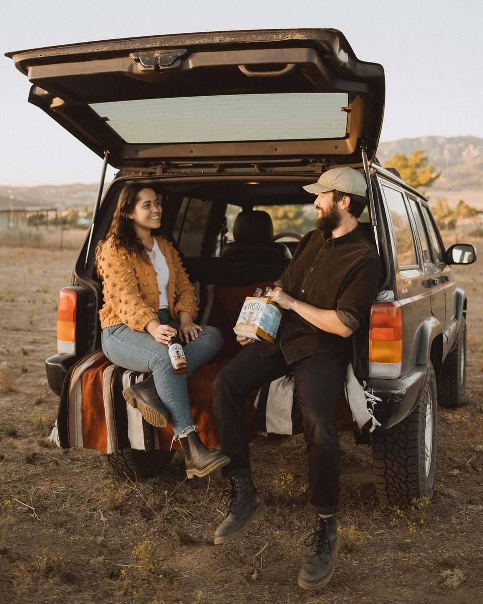 Sometimes #romance is as simple as the smooth, creamy flavors of our #vanilla #handcrafted soda. Who would you share this with?